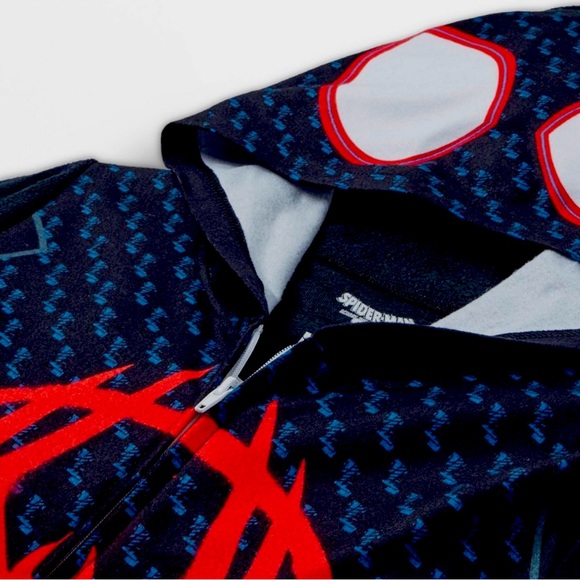 Boy’s Marvel Spider-man: Miles Morales Blanket Sleeper NWT 🕷 🕷 🕷 🕷 🕷 🕷 - Picture 3 of 5